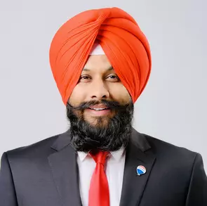 Khushwant Singh Bajwa, Oakville, Real Estate Agent